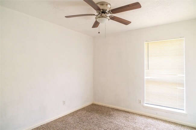Building Photo - 17330 Heritage Bay Dr