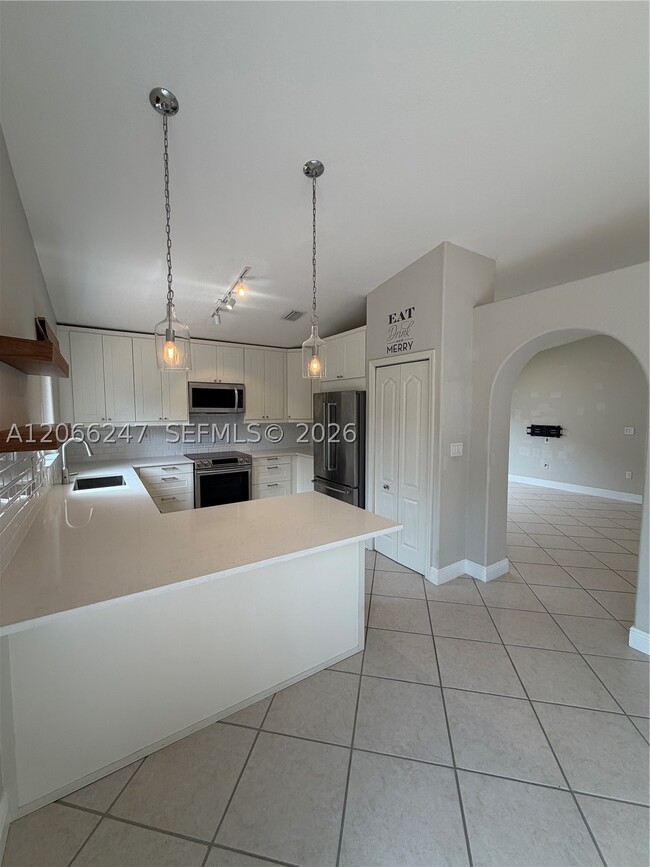 Building Photo - 14525 NW 88th Ave