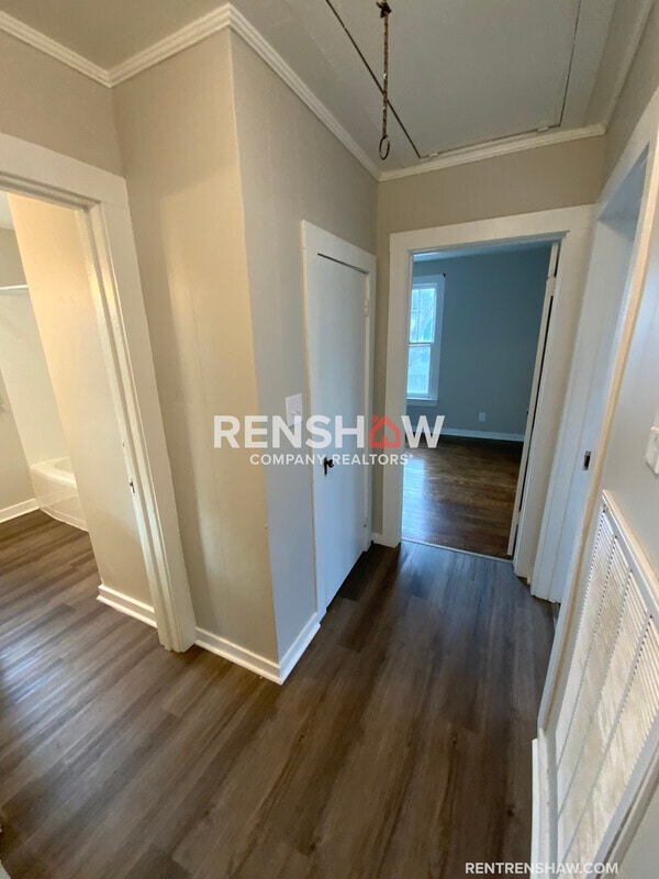 Building Photo - 206 S Trenton St