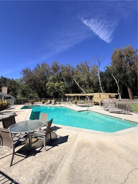 Building Photo - 23551 Ave La Caza