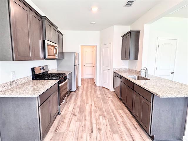 Building Photo - 2409 Stillwater Dr