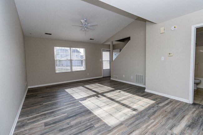 Building Photo - 3501-3503-3503 Marquis Ct