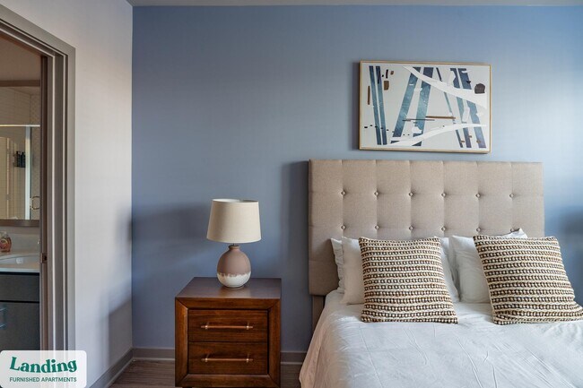 Building Photo - 1559 W 9 Mile Rd