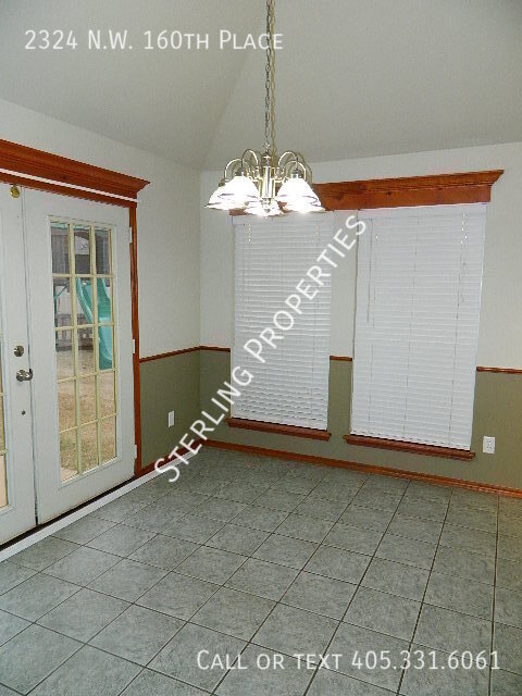 Building Photo - 2324 NW 160th Pl