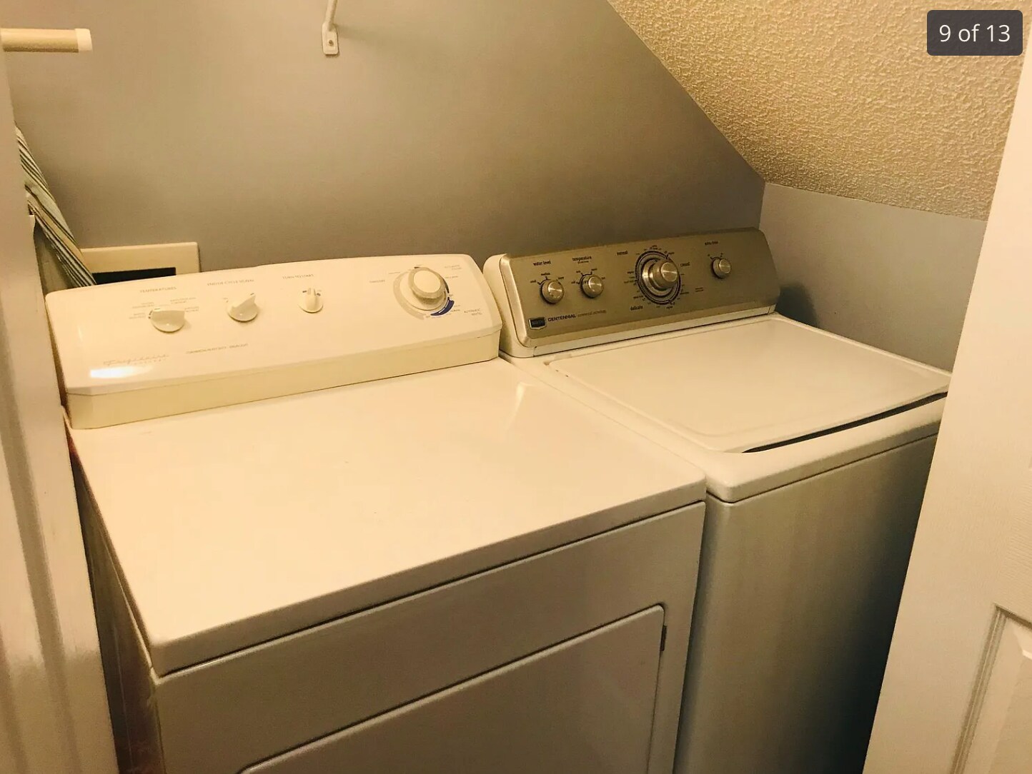 Building Photo - 117 Towne Park Dr W