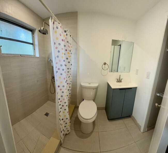 Building Photo - 4088 SW 51st St