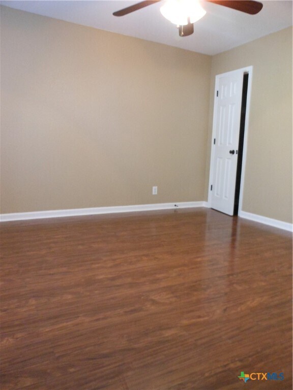 Building Photo - 617 San Augustine Blvd