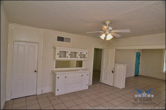 Building Photo - 3 bedroom in El Paso TX 79902
