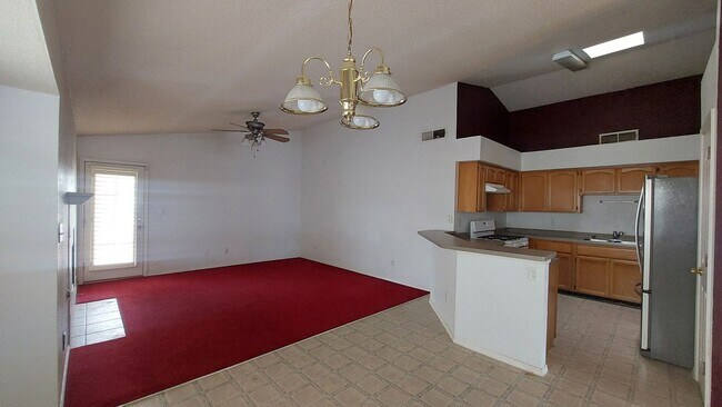 Building Photo - 12641 Tierra Tigre Ave