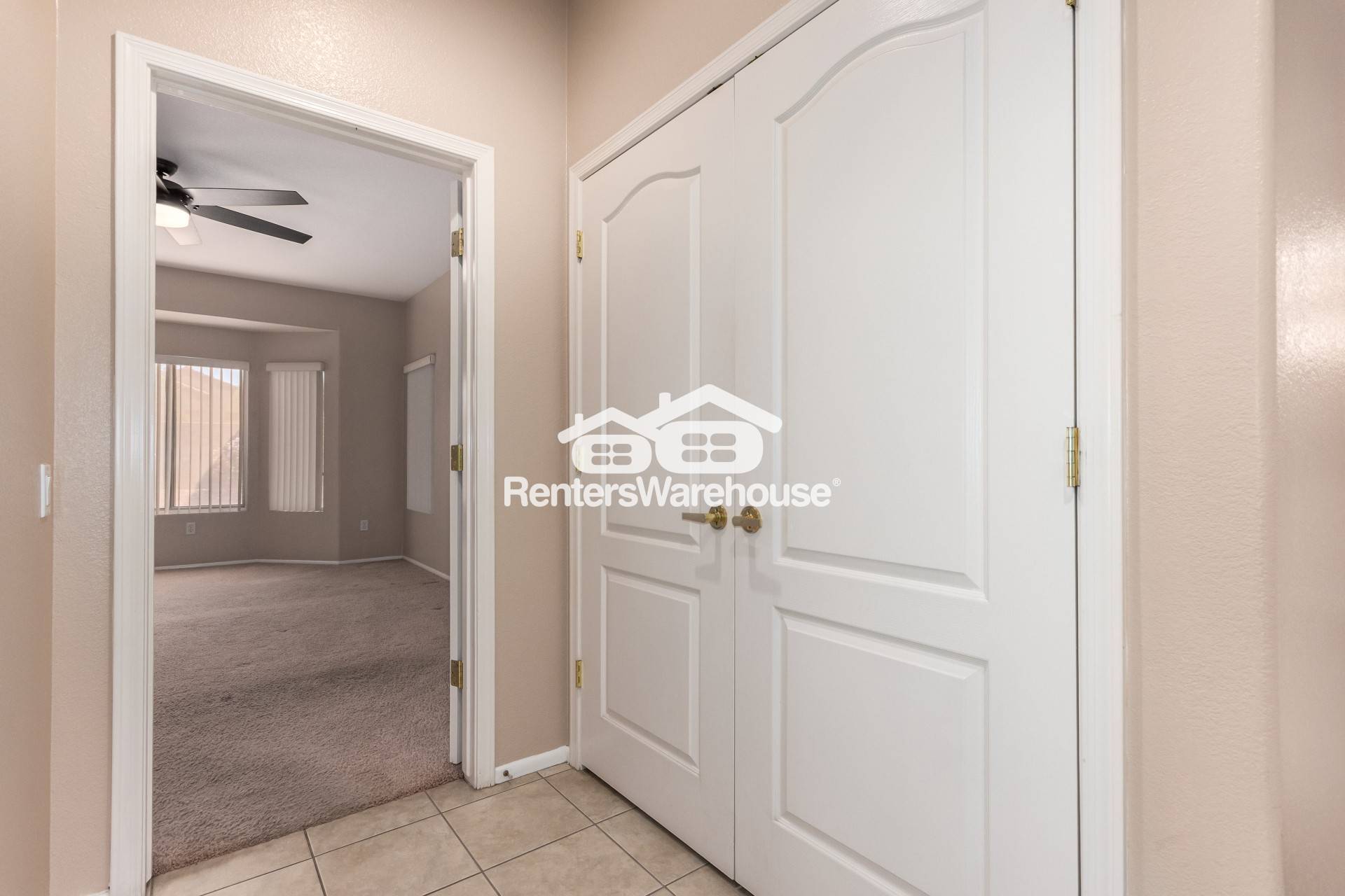 Building Photo - 15813 W Bridgewater Way