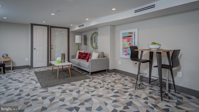 Building Photo - Experience stunning design and modern finishes in Columbia Heights!