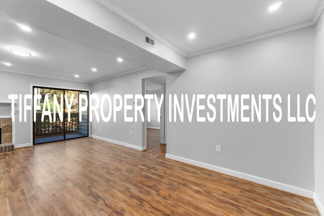 Building Photo - 5020 Sardis Rd