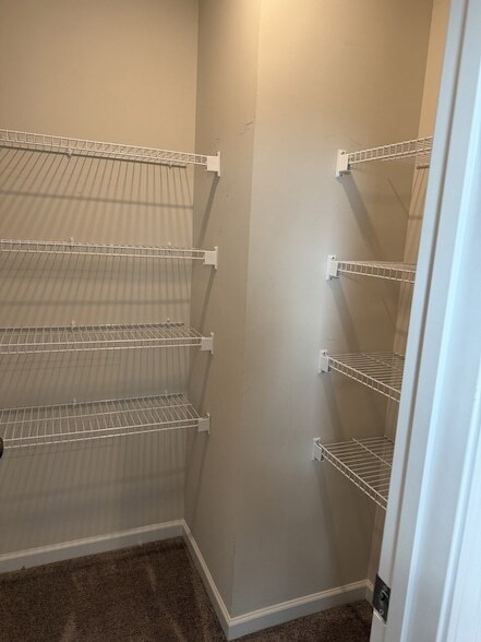 Building Photo - 4417 Hoboken Wy