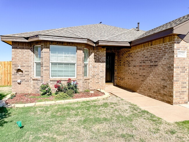 Building Photo - Charming 3 Bedroom, 2 Bath Home in Cooper ISD