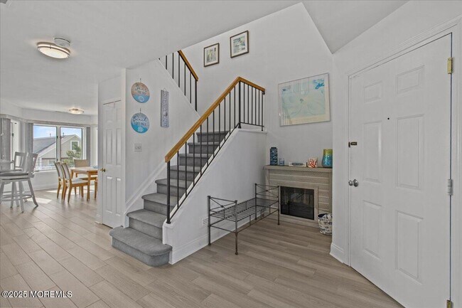 Building Photo - 30 Dune Terrace