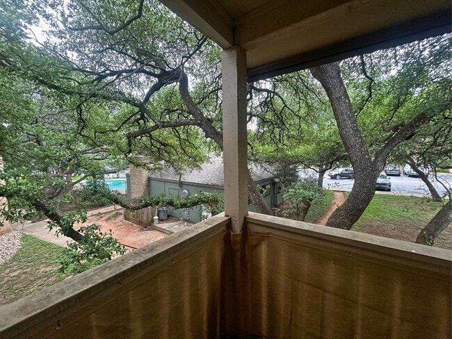 Building Photo - 8210 Bent Tree Rd