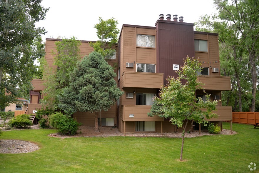 Primary Photo - Creekside Apartments