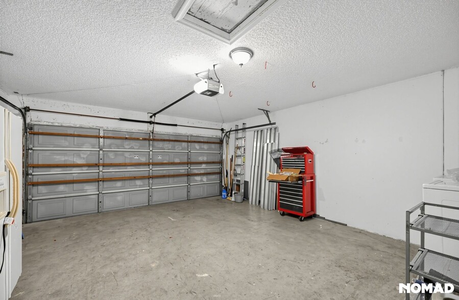 Building Photo - 5309 NW 98th Terrace