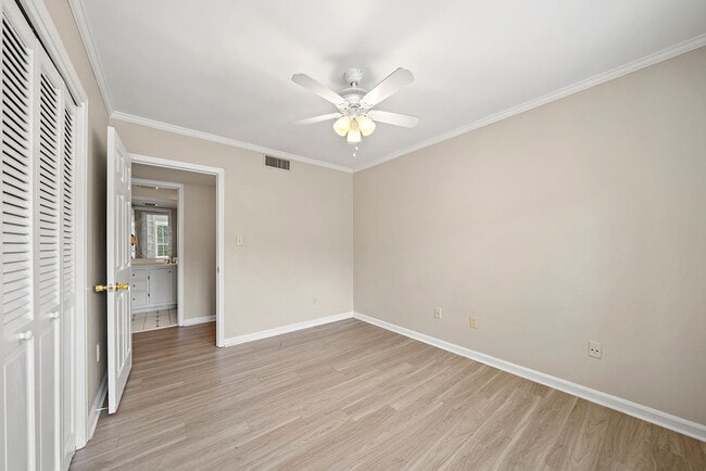 Building Photo - 103 La Rue Pl NW