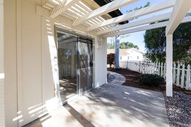 Building Photo - 29961 Camino Del Sol Dr
