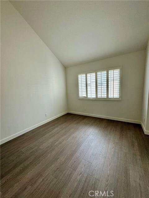 Building Photo - 883 Magnolia Ave