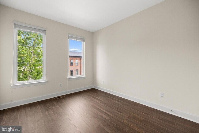 Building Photo - 42289 Porter Ridge Ter