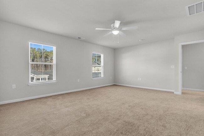 Building Photo - Perfect family home in Ocean Isle Beach