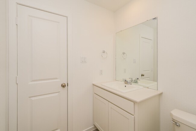 Building Photo - 7907 Meadow Cranesbill Dr