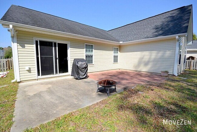 Building Photo - 1718 Heatherstone Ln