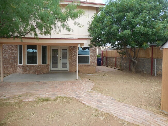 Building Photo - 10912 Sandy Koufax Dr