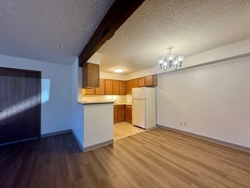 Building Photo - Lovely 1 Bedroom, 1 Bathroom Lakewood Condo! Community POOL!!!