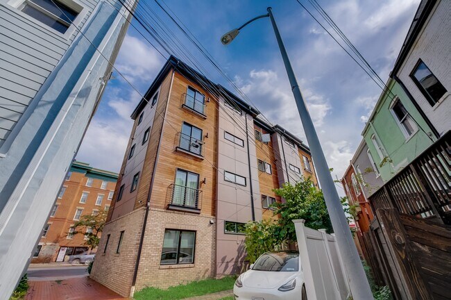 Building Photo - 30 Florida Ave NW