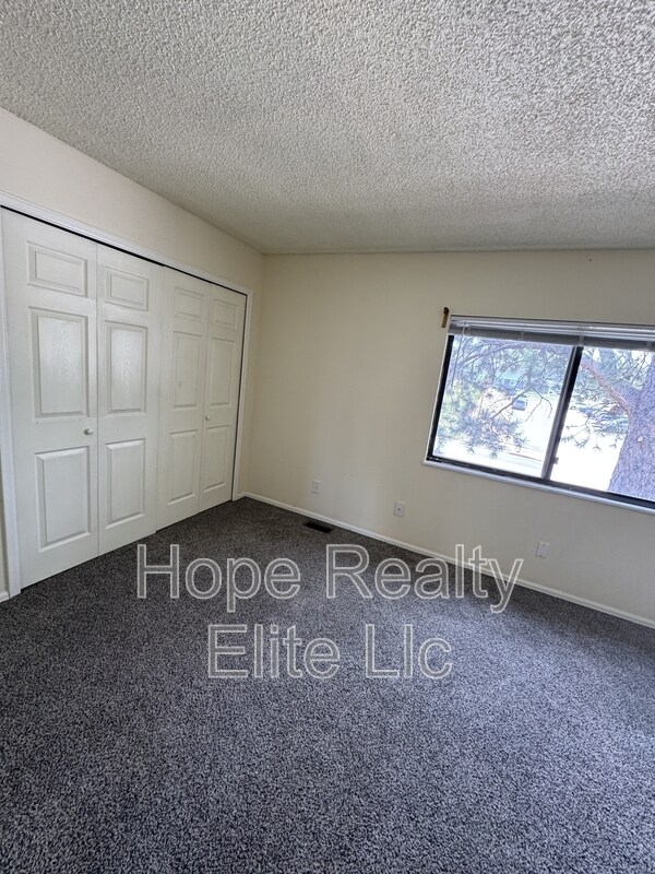 Building Photo - 3762 Oro Blanco Dr