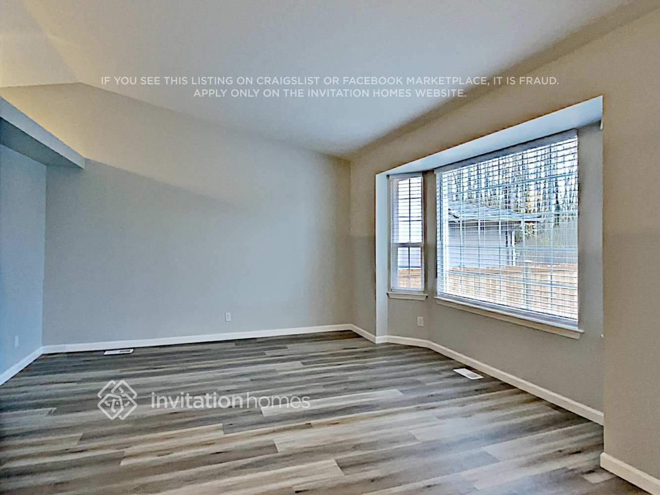 Building Photo - 12722 58th Ave NE