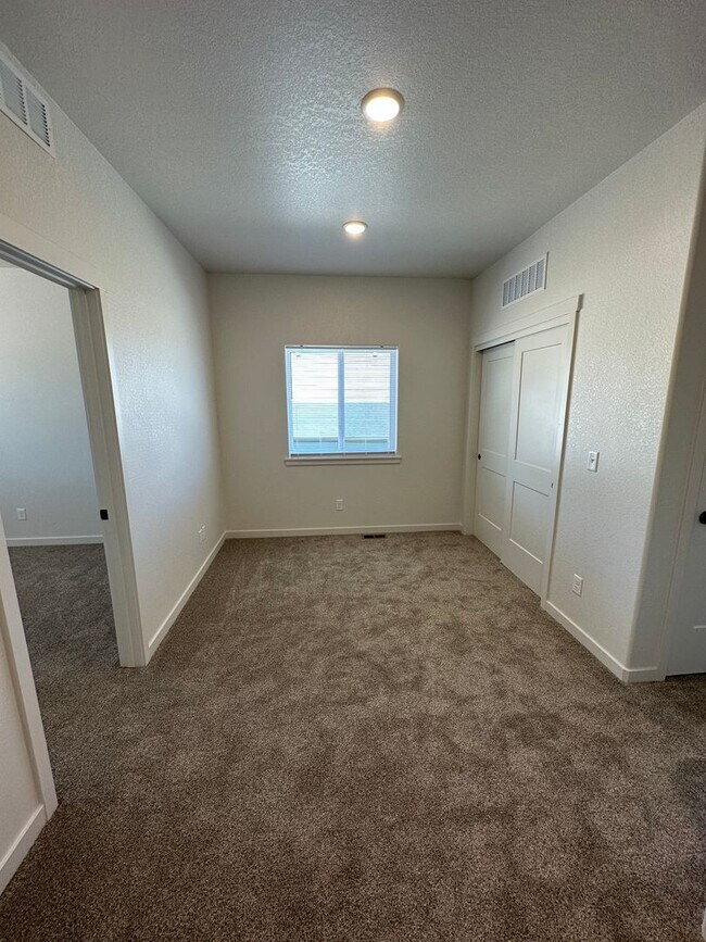 Building Photo - BEAUTIFUL NEW CONSTRUCTION! 3 BEDROOM, 2 B...