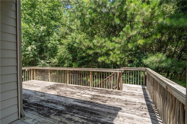 Building Photo - 2121 Spring Sound Ln