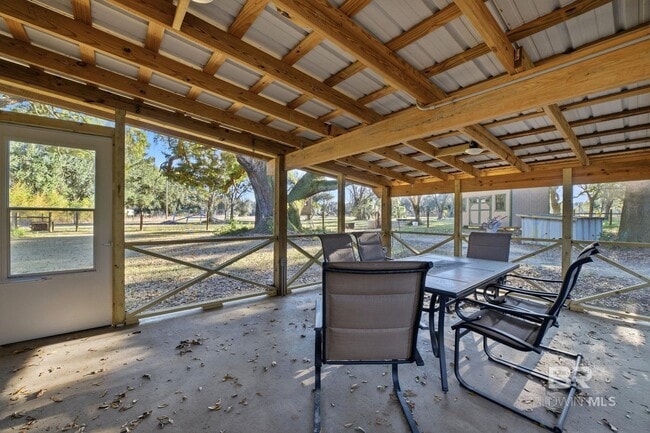 Building Photo - 27522 Burkhardt Dr