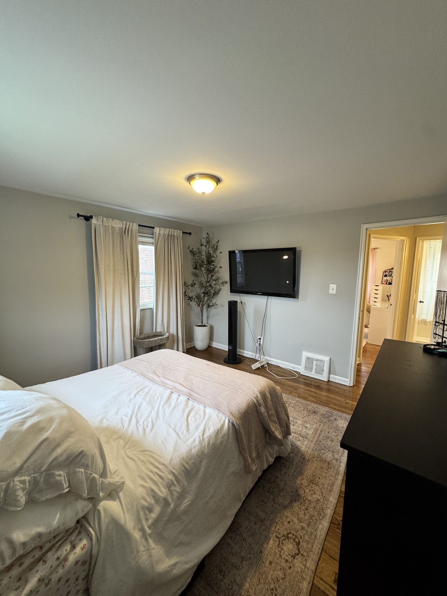 Bedroom 1 - 3324 Coolidge Hwy
