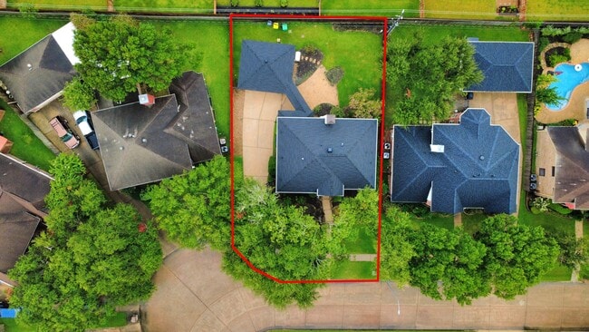 Building Photo - 2405 Guilbeau Ln