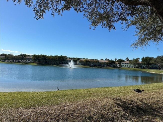 Building Photo - 1666 SE 27th Ct