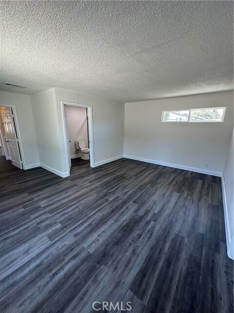 Building Photo - 454 S Rosario Ave