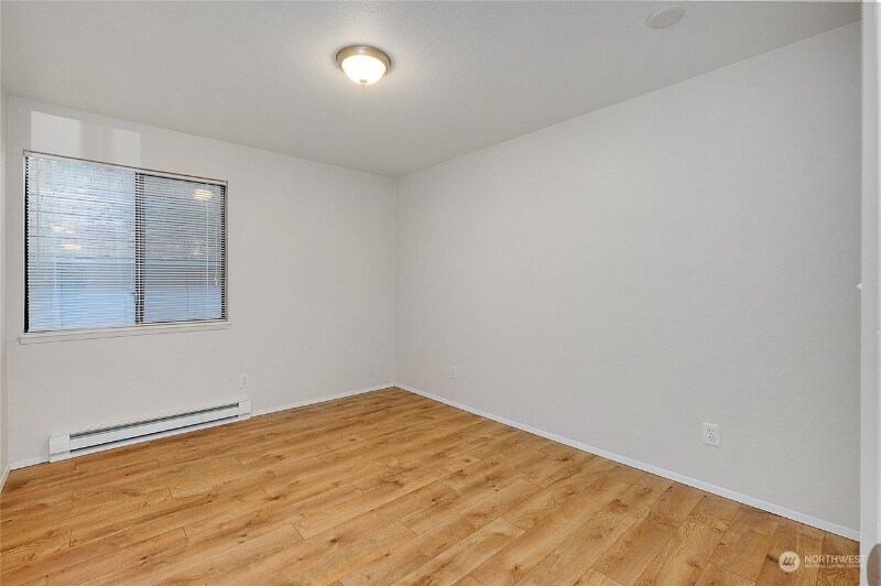 Building Photo - 4410 NW Wedgewood Ln