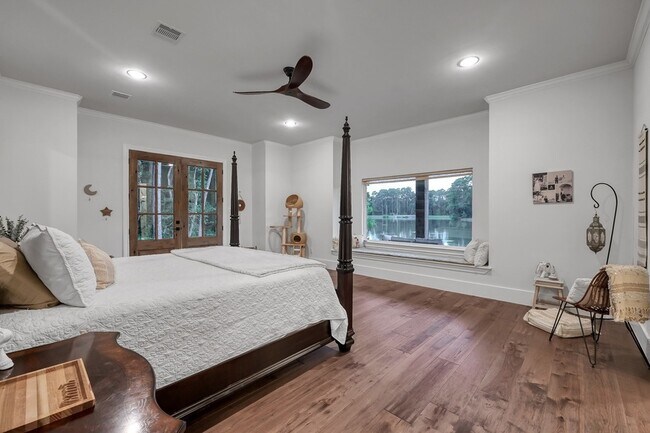 Building Photo - 15937 Stagecoach Rd