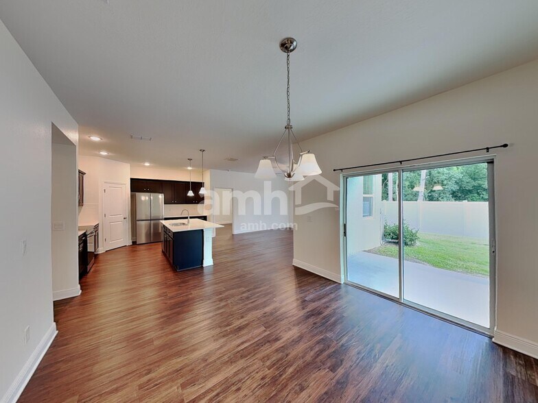 Building Photo - 2804 Ponds Trl