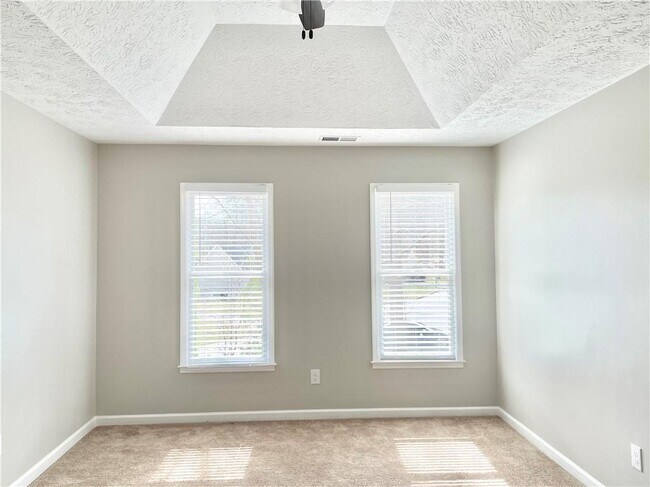 Building Photo - 230 Buck Run