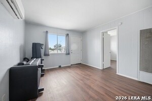 Building Photo - 6641 San Pedro Ave