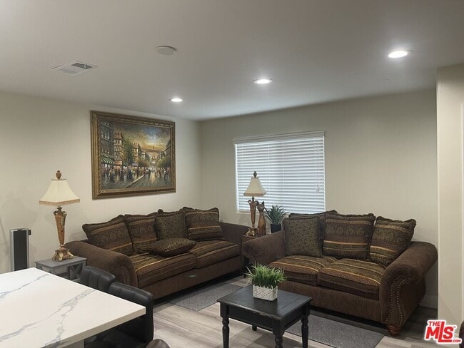 Building Photo - 5316 W 119th Pl