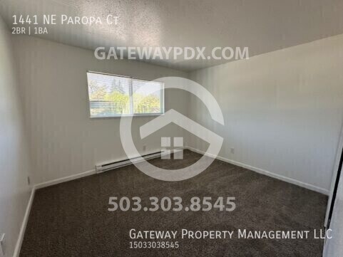 Building Photo - 1441 NE Paropa Ct