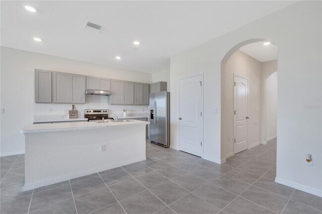 Building Photo - 2266 Tay Wes Dr
