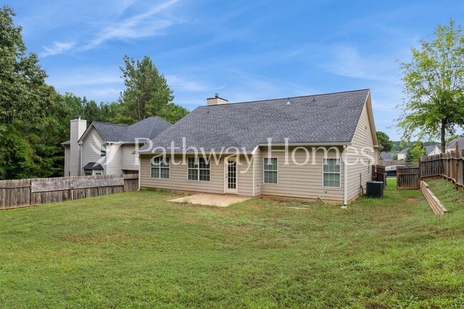 Building Photo - 4501 Holliday Rd